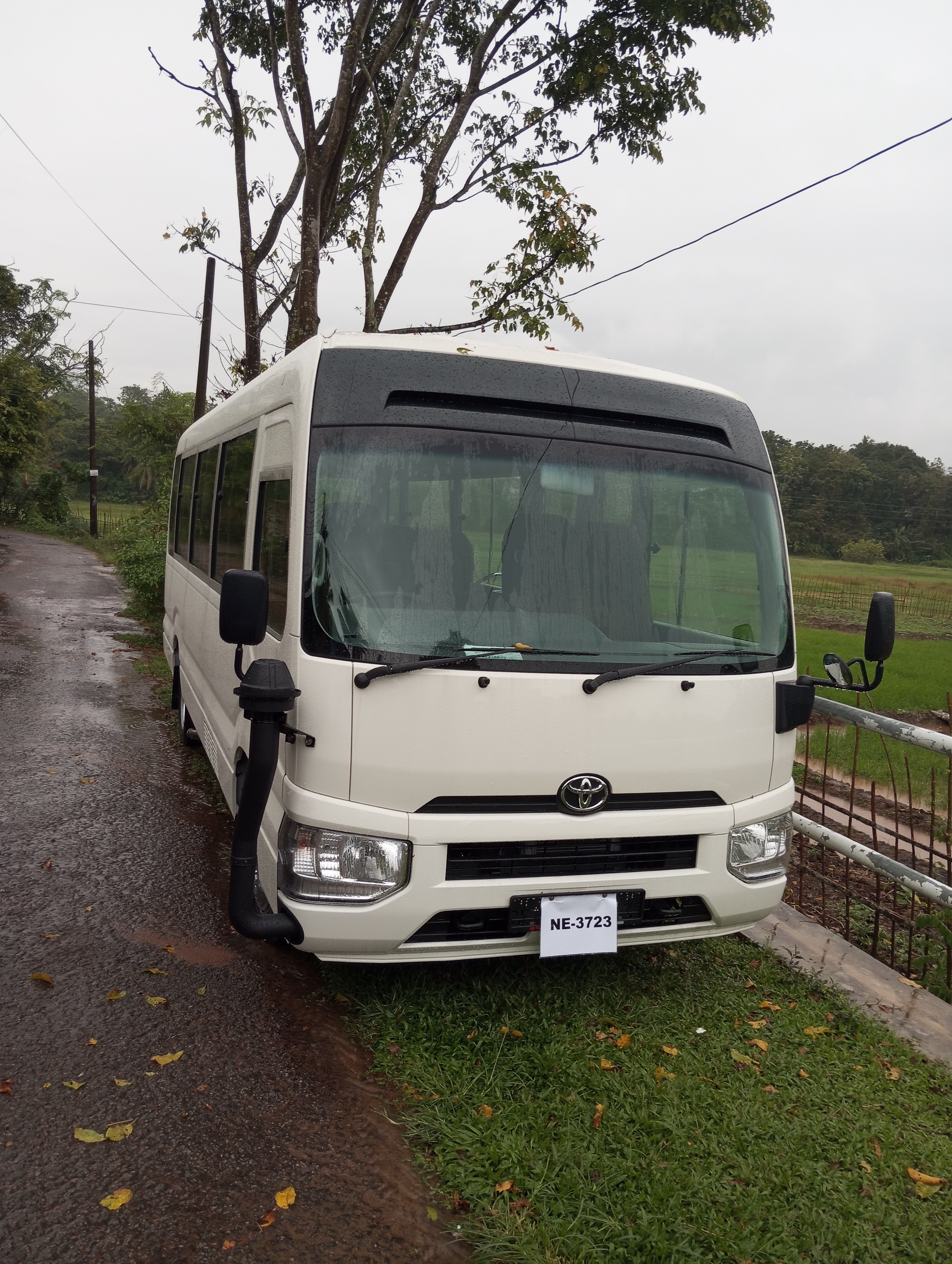 Office Transport from Homagama to Lake House