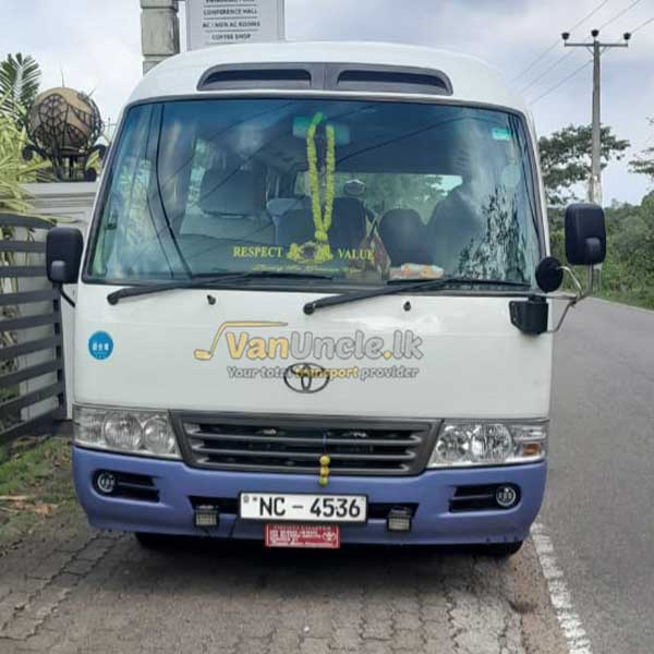 Office Transport from Dompe to Kollupitiya